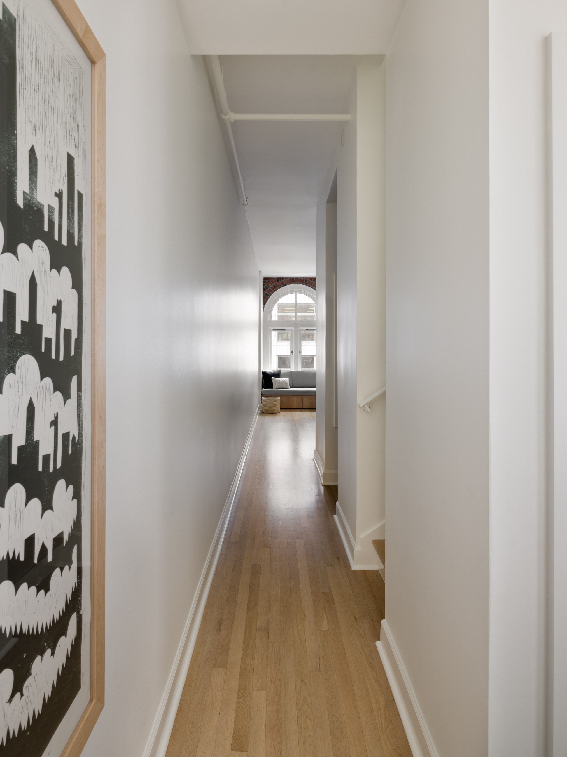 Post Alley Condo gallery 11